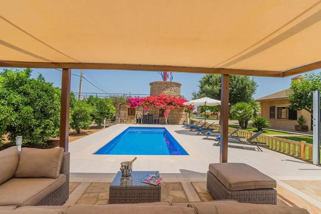 Finca Amer Sa Pobla Βίλα