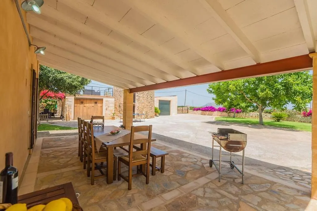 Finca Amer Sa Pobla Βίλα